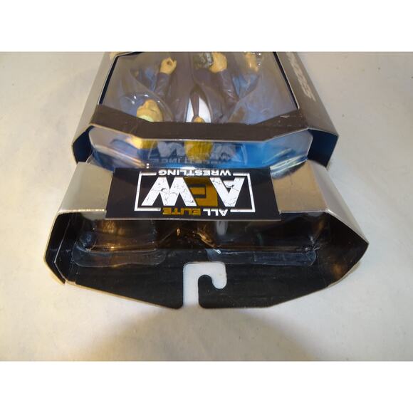 AEW Unmatched S4 Cody Rhodes Suit Action Figure #27 NIB Sealed - Picture 7 of 10